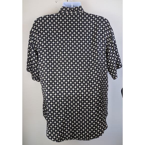 Roundtree Yorke Silk Shirt Large Black Ivory Geometric Button Front Casual - Picture 5 of 11